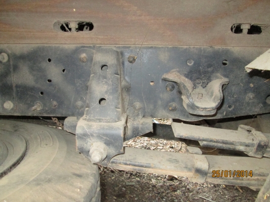 ISUZU-NKR-55EY52A3-สภาพสวยพร้อมใช้---450,000-