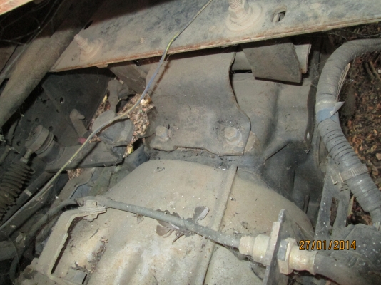 ISUZU-NKR-55EY52A3-สภาพสวยพร้อมใช้---450,000-