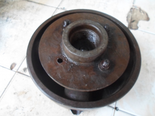 4 จับ 10 นิ้ว แท่นกลึง พร้อมใช้ สภาพสวย  2,500