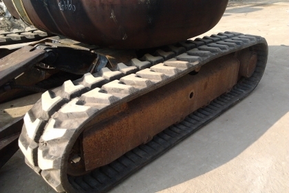 ขายแมคโคร KOBELCO SK30UR-2 เก่านอกแท้ๆ ราคาพร้อมส่งค่ะ