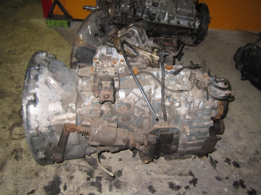 ขายเกียร์ Hino เมก้า 260 เสื้ออลูมิเนียม 3ท่อน สแตนดาร์ดเดิม สภาพสวย