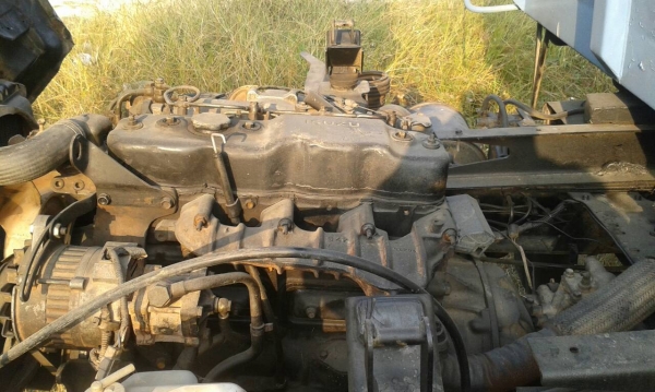 ขายหกล้อดั๊มพ์ Isuzu NPR เครื่อง 115 แรง ช่วงล่าง F กระบะดั๊มพ์ 3.80 เมตร ทะเบียนพร้อม