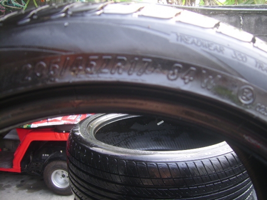 มาอีกแระ ยางถุกๆ 4 เส้น ไม่ได้ใช้ เหอะๆๆ