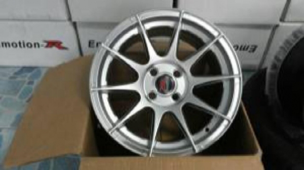 แม็กซ์ใหม่แกะกล่องขอบ15 4รู100 หน้ากว้าง8นิ้ว