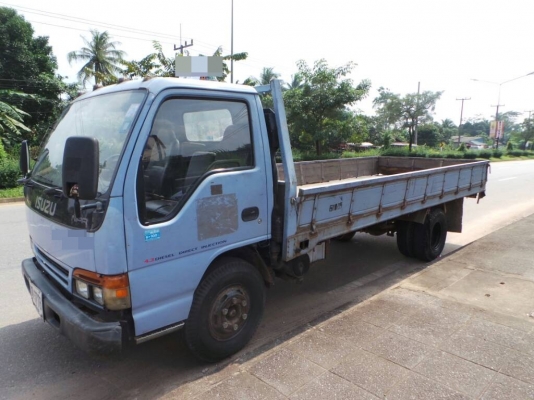 ISUZU NPR