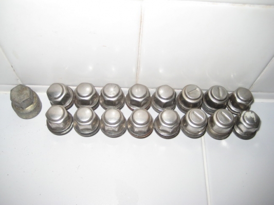 น็อตแท้ สภาพใหม่ๆ