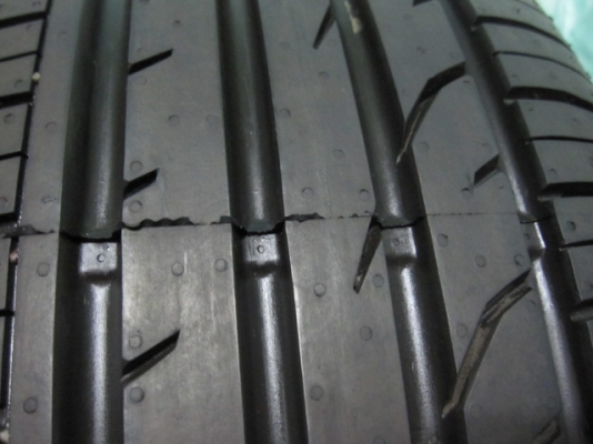 ขายล้อแม็กพร้อมยางป้ายแดง Chevrolet Sonic ตัวท๊อปขอบ 16 ขายล้อแม็กพร้อมยางป้ายแดง Chevrolet Sonic ตัวท๊อปขอบ 16