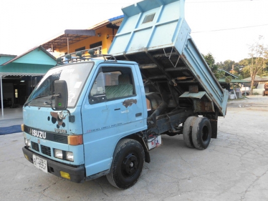 ขายหกล้อ ดั้ม IZUSU NKR 88 รถห้างไทยแท้ เครื่องดี คัชซีสวย เอกสานพร้อมโอน