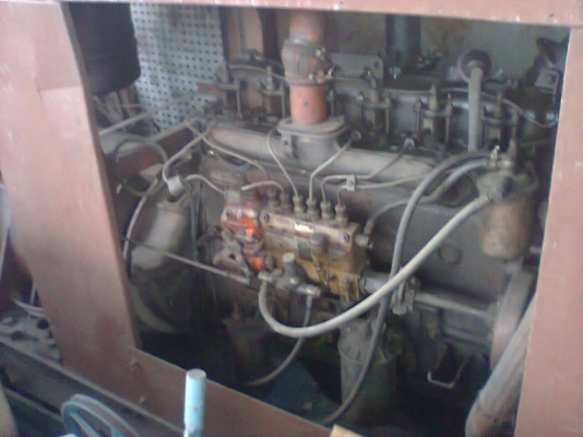 เครื่องปั้นไฟ 125 กิโวต  พร้อมใช้ครับ