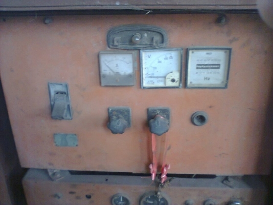 เครื่องปั้นไฟ 125 กิโวต  พร้อมใช้ครับ