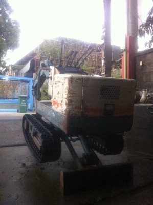 ขายรถตักแบคโฮขนาดเล็ก Mitsubishi Me08