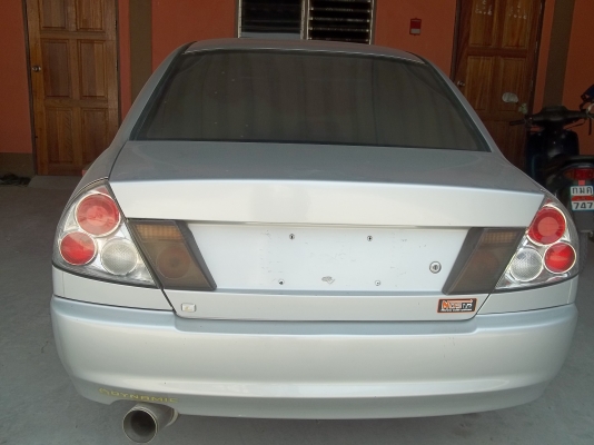 ขายรถเก๋งพร้อมเครื่องเสียงชุดใหญ่ 120,000  บาท