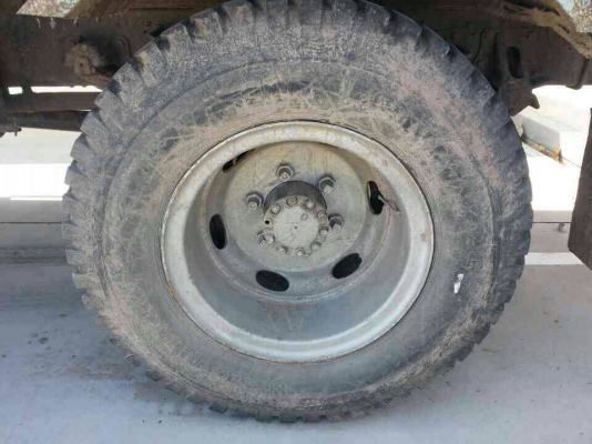 ISUZU ROCKY FRR เครื่อง175 เบรคทิฟฟี่ แอร์เย็น เพาเวอร์ กะบะยาว 5.5 เมตร