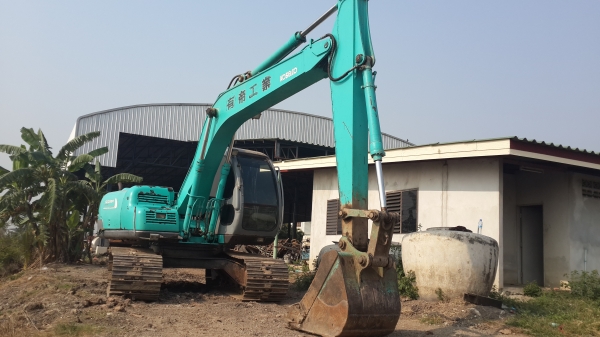 ขาย Kobelco sk120 รุ่น5 super ขาย Kobelco sk120 รุ่น5 super