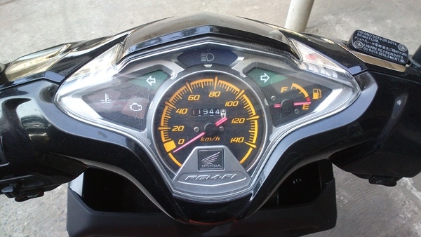 ฮอนด้า คลิกไอล้อแม็กซ์ สภาพดี เครื่องเดิมเดิม เอกสารครบ ฮอนด้า คลิกไอล้อแม็กซ์ สภาพดี เครื่องเดิมเดิม เอกสารครบ