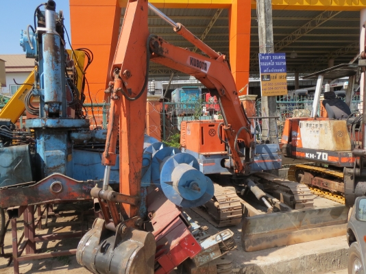 รถแบคโฮ คูโบต้า KH11H รถนอกนำเข้า พร้อมใช้งาน