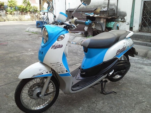 Fino ปี 55 วิ่ง 5,000 กม. สีฟ้า ขาว สวย เดิม เครื่องเยี่ยม ท้าพิสูจน์ Fino ปี 55 วิ่ง 5,000 กม. สีฟ้า ขาว สวย เดิม เครื่องเยี่ยม ท้าพิสูจน์