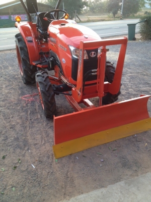 ขายคูโบต้ามือ2 L3008 4WD พร้อมชุดดันหน้า สภาพเหมือนใหม่ 95 \% ขายคูโบต้ามือ2 L3008 4WD พร้อมชุดดันหน้า สภาพเหมือนใหม่ 95 \%