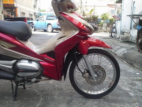 Wave 110 i AT ปี 53 สตาร์ทมือ รถสวย เครื่องเยี่ยม ชุดสีสดๆ เอกสารครบ Wave 110 i AT ปี 53 สตาร์ทมือ รถสวย เครื่องเยี่ยม ชุดสีสดๆ เอกสารครบ