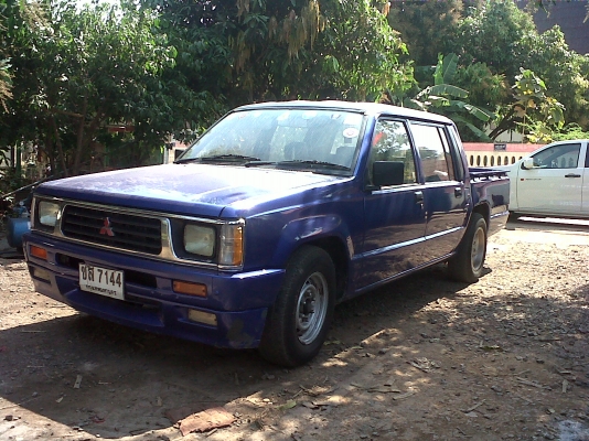 ขายกระบะ4ประตูพร้อมใช้ MITSUBISHI L200 ราคาไม่แพง