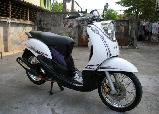 Fino ลายคลาสสิค รถปี55 วิ่งน้อยสวยๆ ตจวส่งได้ ครับ