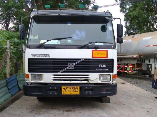 ISUZU ROCKY 6 ล้อ  หัวลาก