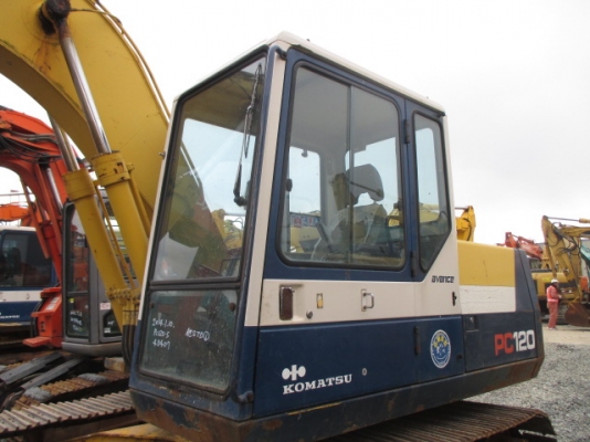 Komatsu PC120-5 เก่านอกไม่เคยใช้งานในไทยพร้อมใช้ สวยสภาพเดิม
