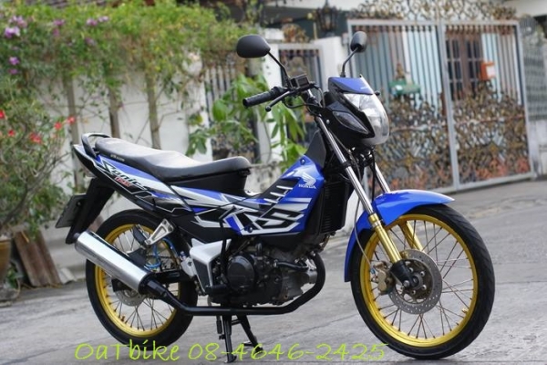 โซนิคตัวใหม่   ปี 48  ล้อทอง หล่อๆ