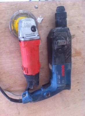 แพ็คคู่ สว่านดรตารี่3ระบบBOSCHกับหินเจียรMAKTEC สภาพดี ถูกๆคับ