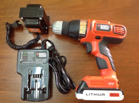 ขายสว่านไขควงไร้สาย Black &amp; Decker 20V แบต Lithium-ion แรงบิตสูง ใช้อยู่เอง ขอบอกว่าแรงมากๆ และ แข็งแรง