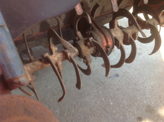 ขายด่วนรถไถคูโบต้า B5000 พร้อมโรตารี่ เก่าจากญี่ปุ่น ขายด่วนรถไถคูโบต้า B5000 พร้อมโรตารี่ เก่าจากญี่ปุ่น