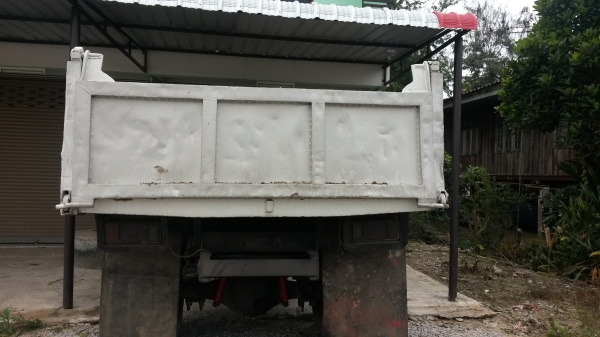 ขาย6ล้อดั้ม5คิว