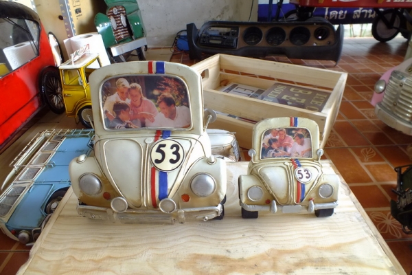ขออนุญาตขายโมเดลเหล็กรถคลาสสิคน่าสะสม