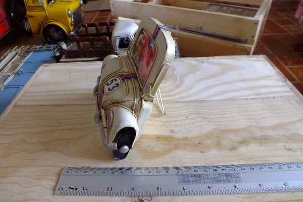 ขออนุญาตขายโมเดลเหล็กรถคลาสสิคน่าสะสม