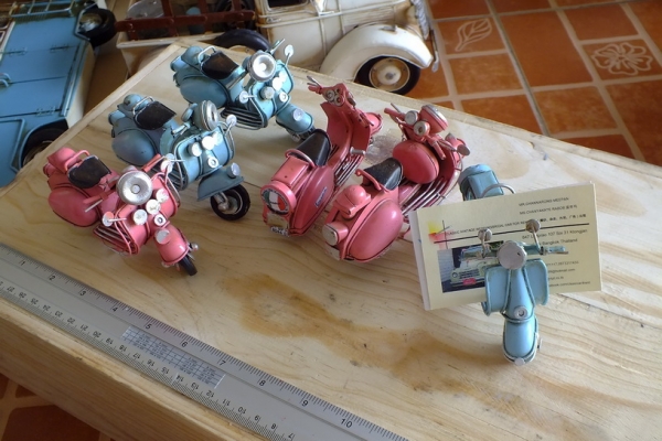 ขออนุญาตขายโมเดลเหล็กรถคลาสสิคน่าสะสม