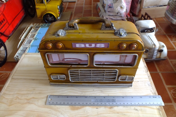 ขออนุญาตขายโมเดลเหล็กรถคลาสสิคน่าสะสม