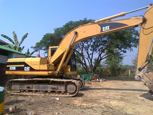 รถแบคโฮ CAT 320 V1 รถสวยกิ๊ก มีทะเบียนครบ