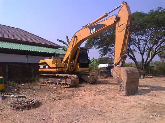 รถแบคโฮ CAT 320 V1 รถสวยกิ๊ก มีทะเบียนครบ