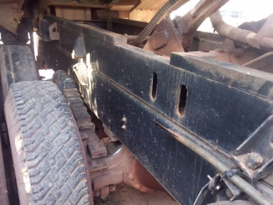 รถมิตซู 10 ล้อดั้ม 220 แรงม้า. สนใจติดต่อ 081 - 6079515