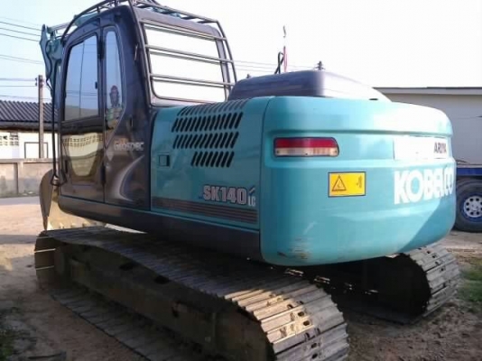 รถแบคโฮ KOBELCO  YP - 09. ( รถทำงาน 4,3xx ซม. )   สนใจติดต่อ 081 - 6079515