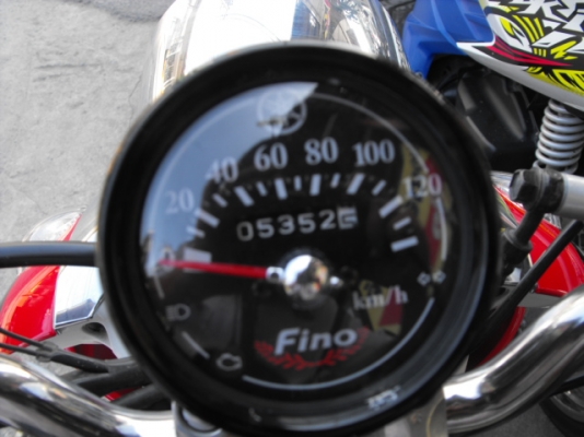 ขาย Yamaha Fino ปี 56 ลาย PS ดำแดง