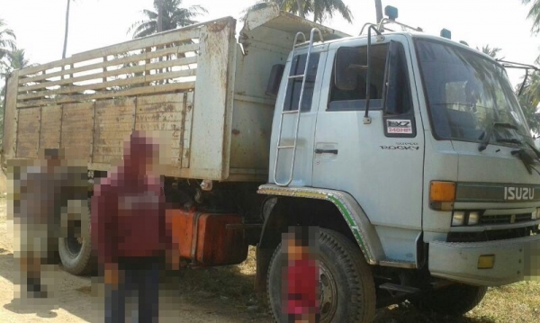 รถอีซูซุ 6 ล้อดั้ม 130 แรงม้า. ปี 48  สนใจติดต่อ 081 - 6079515