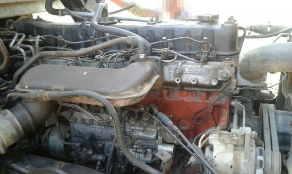 รถอีซูซุ 10 ล้อดั้ม 240 แรงม้า. ปี 39 สนใจติดต่อ 081 - 6079515