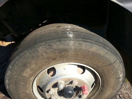 รถอีซูซุ 10 ล้อดั้ม 360 แรงม้า ปี 54. ( ขายแม่ , ลูก )  ( รถวิ่ง 15x,xxx กม. )  สนใจติดต่อ  081 - 6079515