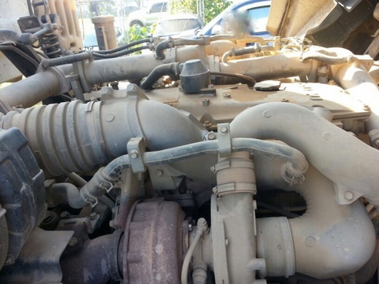 รถอีซูซุ 10 ล้อดั้ม 360 แรงม้า ปี 54. ( ขายแม่ , ลูก )  ( รถวิ่ง 15x,xxx กม. )  สนใจติดต่อ  081 - 6079515