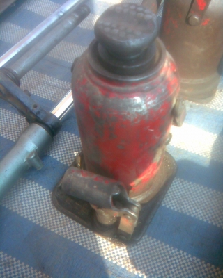 แม่แรงคายาบาญี่ปุ่นทรงเตี้ย 20 ตัน  และ 15  ตัน