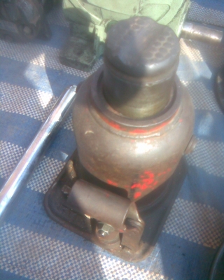 แม่แรงคายาบาญี่ปุ่นทรงเตี้ย 20 ตัน  และ 15  ตัน