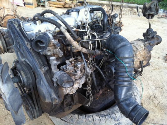 เครื่องพร้อมเกียร์ โตโยต้าฮีโร่ HERo 2400 แน่น ไม่มีไอ ไม่ต้องเผา นิ่มๆ เครื่องพร้อมเกียร์ โตโยต้าฮีโร่ HERo 2400 แน่น ไม่มีไอ ไม่ต้องเผา นิ่มๆ