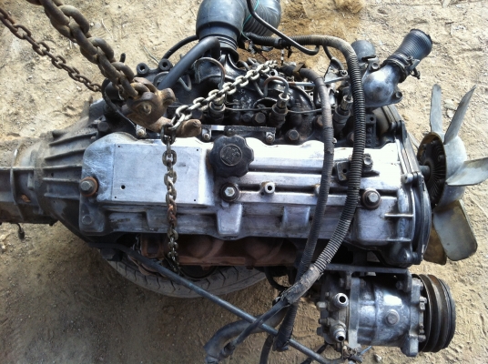 เครื่องพร้อมเกียร์ โตโยต้าฮีโร่ HERo 2400 แน่น ไม่มีไอ ไม่ต้องเผา นิ่มๆ เครื่องพร้อมเกียร์ โตโยต้าฮีโร่ HERo 2400 แน่น ไม่มีไอ ไม่ต้องเผา นิ่มๆ