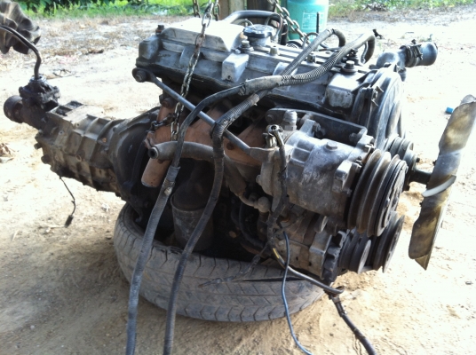 เครื่องพร้อมเกียร์ โตโยต้าฮีโร่ HERo 2400 แน่น ไม่มีไอ ไม่ต้องเผา นิ่มๆ เครื่องพร้อมเกียร์ โตโยต้าฮีโร่ HERo 2400 แน่น ไม่มีไอ ไม่ต้องเผา นิ่มๆ